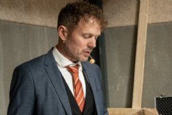 Auktion - Tommy Jessing assisterede