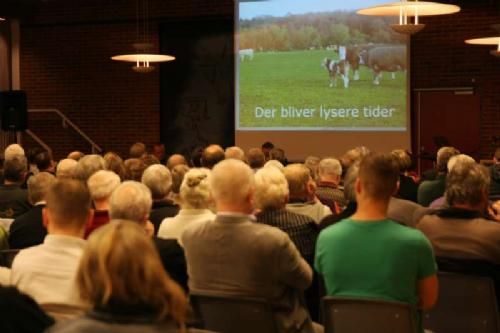 Dansk Kvæg Kongres - Med baggrund i forøgede priser på oksekødet nu og ud i fremtiden samt andre positive vinde for kødkvæg var meldingen for Dansk Kødkvæg, at