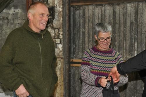 Efterårsmøde - Tak til Lene og Bjarne Pedersen for at tage imod besøg. Bemærk Lenes flotte sweater – Lene driver gårdbutik med garn og strikvarer – den så vi også: http://www.lenep-katrinelund.dk/