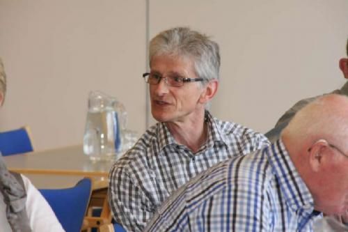 Generalforsamling - Ejvind Svejstrup omkring sms-service og nyhedsbreve,