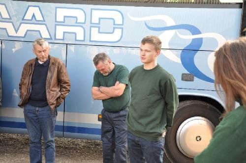Østs bustur til Fyn - Næste stop hos Simon og Flemming Smidt, som her fortæller historien bag besætningen.