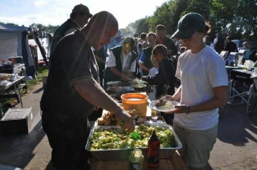 Roskilde Dyrskue Stemningsbilleder - Limousinefolket nød godt af det gode vejr og holdt grillaften med ca. 80 deltagere.