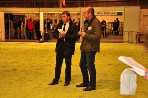Stemningsbilleder 1 - Den Franske dommer, Stéphane Bourdarias (til venstre) sammen med Olivier Rambert fra Interlim, som oversatte dommerens kommentare.